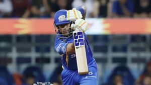 చరిత్ర సృష్టించిన సూర్య: రోహిత్ రికార్డు సమం