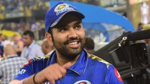 భాయ్..ఆ ఆడియో మ్యూట్‌లో పెట్టు! ఇప్పటికే ఓ ఆడియోతో ఇబ్బందుల్లో పడ్డా: రోహిత్ శర్మ(వీడియో)