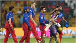 RCBకి ఇదో గుణపాఠం..ఇప్పటికైనా మారండి: మాజీ క్రికెటర్