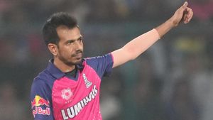 DC vs RR: చరిత్ర సృష్టించిన యుజ్వేంద్ర చాహల్!