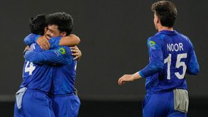 T20WC: ఆసీస్ కొంపముంచిన అఫ్గాన్ యాక్టింగ్..ఆటతో పాటు నటన!(Video)