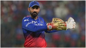 ఇక సెలవు- రిటైర్మెంట్‌లో దినేశ్ కార్తీక్ ఆల్‌టైమ్ రికార్డు