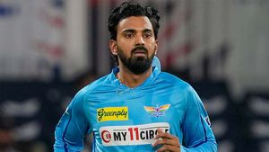 IPL 2025: కేఎల్ రాహుల్‌పై వేటు.. లక్నో రిటైన్ చేసుకునేది ఆ నలుగురినే!