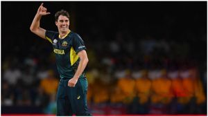 T20WC: కమిన్స్ ఆల్‌టైమ్ రికార్డు.. క్రికెట్ చరిత్రలో ఫస్ట్ టైమ్! (Video)