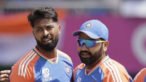 IND vs PAK: అతని వల్లే ఓడిపోయే మ్యాచ్‌లో గెలిచాం: రోహిత్ శర్మ