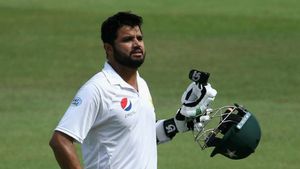 పాకిస్థాన్ మైదానాలు కోహ్లీ జెర్సీలతో నిండిపోతాయి: పాక్ మాజీ క్రికెటర్