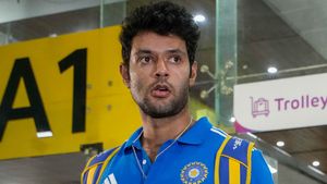 ఆయన వల్లే టీమిండియాలోకి రీఎంట్రీ: శివమ్ దూబే