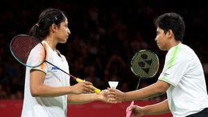 US Open: క్వార్టర్స్‌లో గాయత్రి- ట్రీసా జోడీ