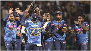 IND vs SL: 'ఇదేందయ్యా ఇది.. ఈ బౌలింగ్ ఏడ చూడలే'! (వీడియో)