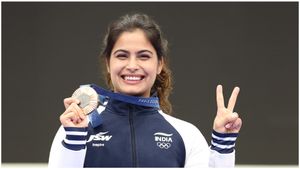 ఒలింపిక్స్‌లో రెండు పతకాలు గెలిచిన భారత అథ్లెట్లు ఎవరంటే..?