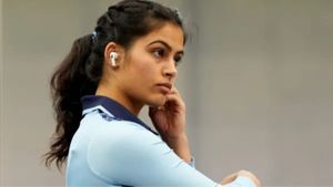 Paris Olympics 2024: చరిత్ర సృష్టించిన మను భాకర్.. 20 ఏళ్ల తర్వాత..!