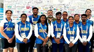 Paris Olypics 2024: ఒలింపిక్ విలేజ్‌లో అడుగు పెట్టిన భారత్!