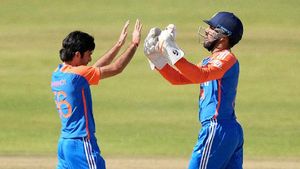 IND vs ZIM: చరిత్ర సృష్టించిన రవి బిష్ణోయ్.. 12 ఏళ్ల తర్వాత..!