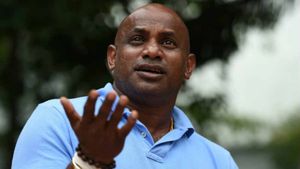 బుమ్రా కాదు.. ఆ ఇద్దరే వరల్డ్ బెస్ట్ క్రికెటర్స్: సనత్ జయసూర్య