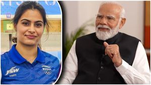 Paris Olympics 2024: మను భాకర్‌‌కు ఫోన్‌ చేసిన ప్రధాని నరేంద్ర మోదీ! (వీడియో)