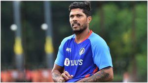ఆ టీమిండియా పేసర్‌కు ముక్క లేనిదే ముద్ద దిగదు: ఉమేశ్ యాదవ్