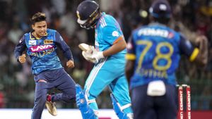 IND vs SL:భారత్ ఘోరాజయం.. 27 ఏళ్ల తర్వాత వన్డే సిరీస్ గెలిచిన శ్రీలంక!