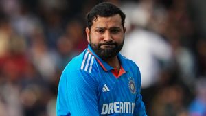 IND vs SL: అందుకు రోహిత్ శర్మ పనికిరాడు: న్యూజిలాండ్ మాజీ క్రికెటర్