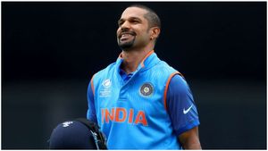 రిటైర్మెంట్ ప్రకటించిన రెండు రోజులకే ధావన్ కీలక నిర్ణయం