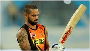 SRHకు టైటిల్ అందించిన శిఖర్ ధావన్!