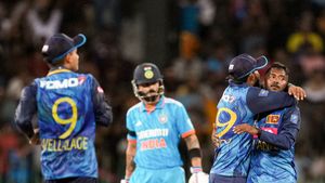 IND vs SL: కొంపముంచిన అర్షదీప్.. తొలి వన్డే ‘టై’