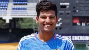 అండర్ 19 ప్రపంచకప్ హీరోకు హార్ట్ సర్జరీ!