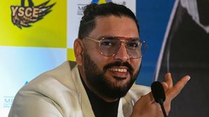 IPL 2025: గుజరాత్‌కు షాకిచ్చిన యువీ.. బంపరాఫర్‌తో మరో ఫ్రాంచైజీకి!