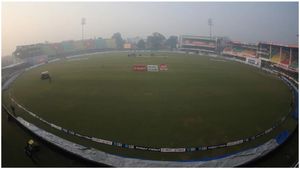 IND vs BAN: రెండో టెస్ట్‌కు బ్లాక్ సాయిల్ పిచ్.. బంగ్లాదేశ్‌కు పండగే..!