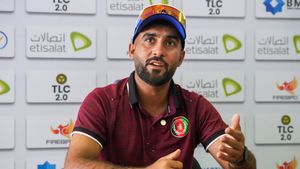 రోహిత్, బుమ్రా కాదు..అతను మా జట్టులో ఉంటే చాలు: అఫ్గాన్ కెప్టెన్