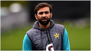 ఆల్‌రౌండర్‌ని అయితే టెయిలెండర్‌గా మార్చారు కదరా!: పాక్ క్రికెటర్