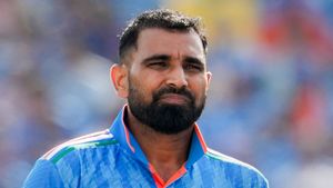 నాపై వేటు అలవాటుగా మారింది: షమి (Video)