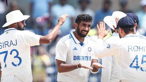 IND vs BAN: బుమ్రా దెబ్బకు బిత్తరపోయిన బంగ్లాదేశ్.. క్లీన్ బౌల్డ్ (Video)