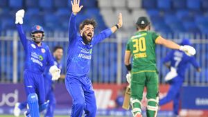 రషీద్‌ ఖాన్ ఆల్‌టైమ్ రికార్డు..క్రికెట్ చరిత్రలో తొలిసారి!