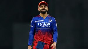 IPL: కోహ్లి ఒక్కసారి కూడా వేలానికి రాలేదు.. ఎందుకంటే?