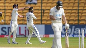 IND vs NZ: జడేజా మ్యాజిక్.. బిత్తరపోయిన గ్లెన్ ఫిలిప్స్- క్లీన్ బౌల్డ్ (Video)