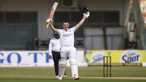 PAK vs ENG: చరిత్ర సృష్టించిన హ్యారీ బ్రూక్.. పాకిస్థాన్‌పై ట్రిపుల్ సెంచరీ