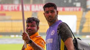 ఆస్ట్రేలియా టూర్ కోసం 17 కిలోల బరువు తగ్గిన యువ పేసర్!