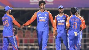 Asia Cup 2024: అభిషేక్, ఆయుష్ విధ్వంసం..ఒమన్‌పై భారత్ ఘన విజయం