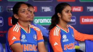 ఔటైన బ్యాటర్‌ను వెనక్కి పిలిపించడం దారుణం: టీమిండియా క్రికెటర్