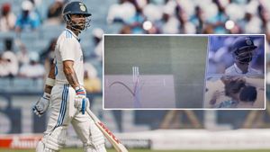 IND vs NZ: అంపైర్‌పై కన్నెర్ర చేసిన విరాట్ కోహ్లీ(వీడియో)