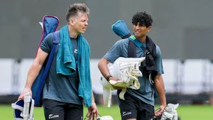 IND vs NZ: న్యూజిలాండ్‌కు బిగ్ షాక్.. మరో ప్లేయర్ దూరం