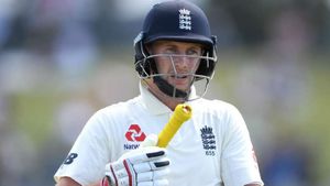 PAK vs ENG: చరిత్ర సృష్టించిన జో రూట్.. తొలి బ్యాటర్‌గా వరల్డ్ రికార్డ్!