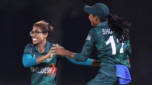 Women's T20WC: దశాబ్దం తర్వాత బంగ్లాదేశ్ విజయం