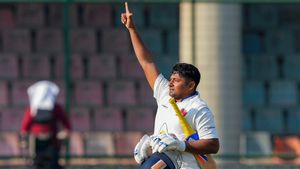 Irani Cup 2024: సర్ఫరాజ్ ఖాన్ సెంచరీ.. రహానె‌కు హార్ట్ బ్రేక్ (Video)