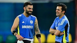 కోహ్లి గురించి చర్చ అనవసరం.. జట్టు నుంచి తప్పించడమే నా పనికాదు: గంభీర్