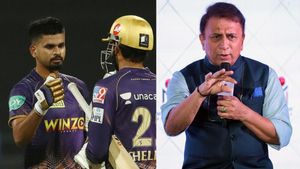 IPL 2025: శ్రేయస్ అయ్యర్‌పై కన్నేసేది ఆ రెండు జట్లే: సునీల్ గవాస్కర్