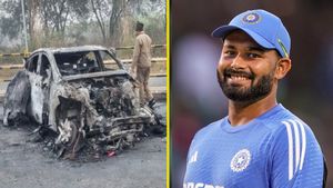 తనను రక్షించిన వారికి రిషభ్ పంత్ ఏం గిఫ్ట్ ఇచ్చాడంటే..?(వీడియో)