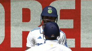 IND vs AUS: ఆహా.. ఏం అదృష్టం! ఔటైన నాటౌట్‌గా నితీశ్ రెడ్డి