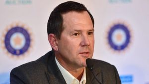 IND vs AUS: అతనితో జాగ్రత్త..తక్కువగా అంచనా వేయొద్దు!- ఆసీస్‌ను హెచ్చరించిన పాంటింగ్