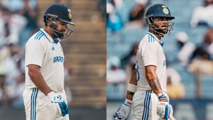 IND vs NZ: భారత్ బ్యాటర్లకు ఏమైంది? బంతిని టచ్ చేస్తే వికెట్లే! (Video)